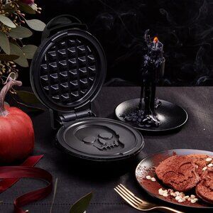 BNWT, BNIB Dash Spooky Skull Mini Waffle Maker